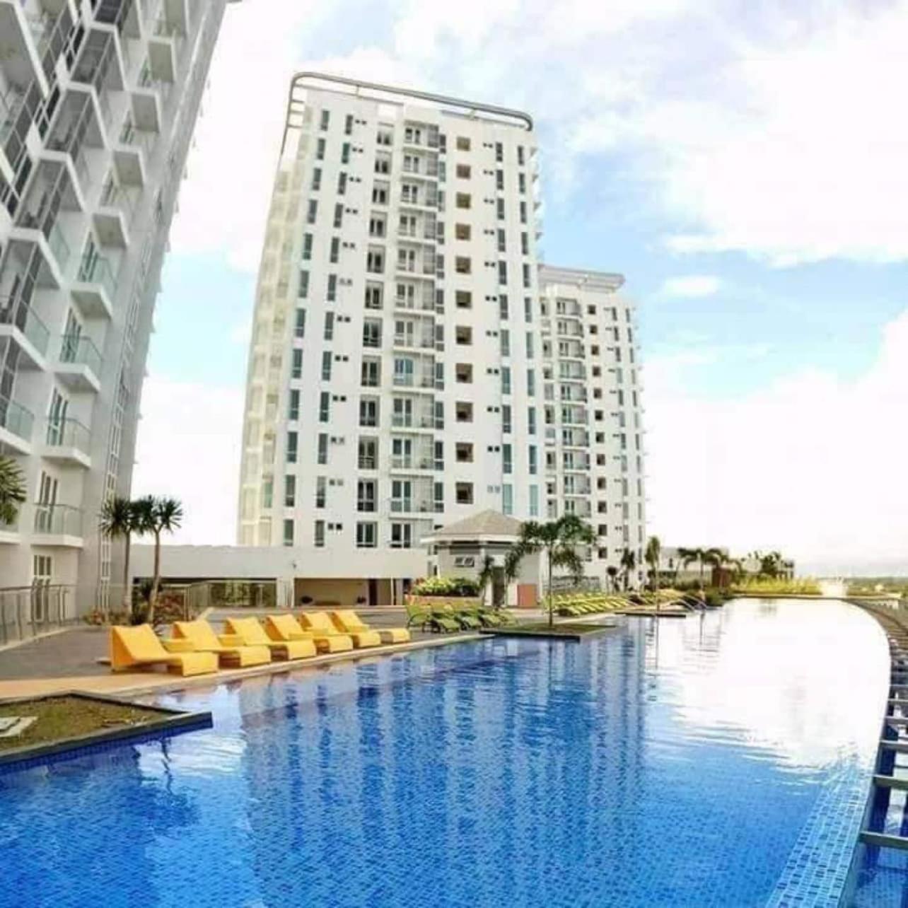 Mactan Newtown Condo With Pool Access Lapu-Lapu City Zewnętrze zdjęcie